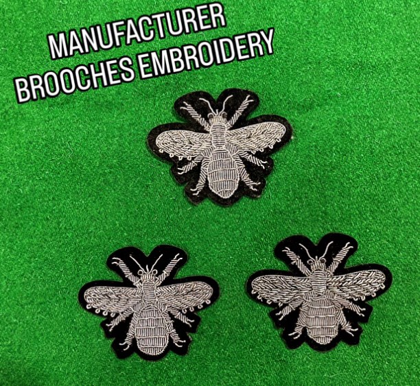  Brooches Embroidery